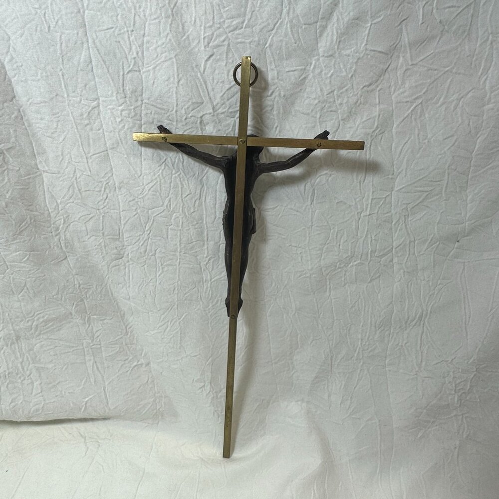 Vintage Brass Wall Crucifix Religious Jesus On Cross 10" INRI Inscription - Picture 3 of 6